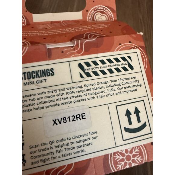 The Body Shop Spiced Orange Limited Edition 3 Piece Mini Gift Set - Picture 10 of 11